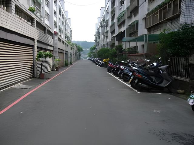 桃園龜山公寓拍賣-2