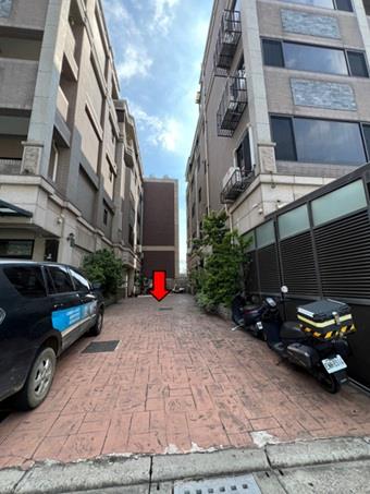 觀音法拍透天-2